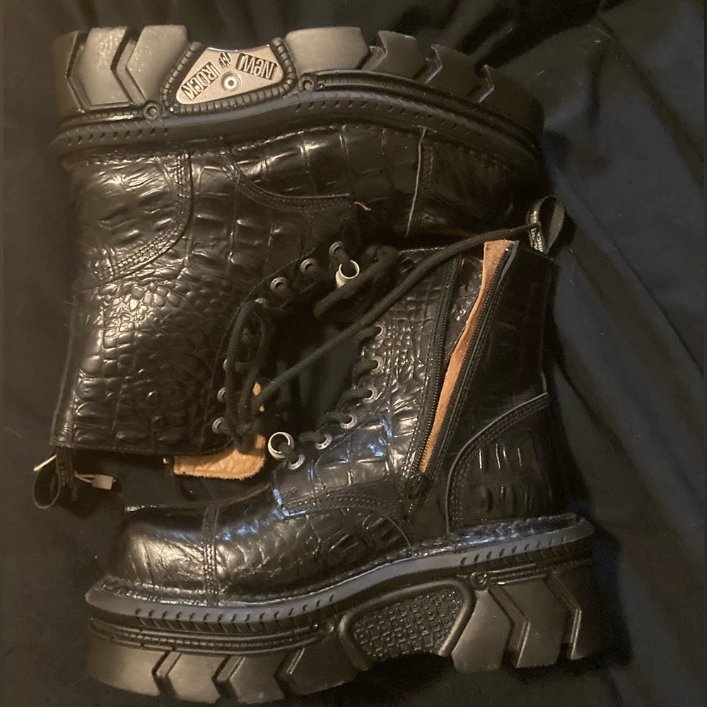 New Rock boots size 39